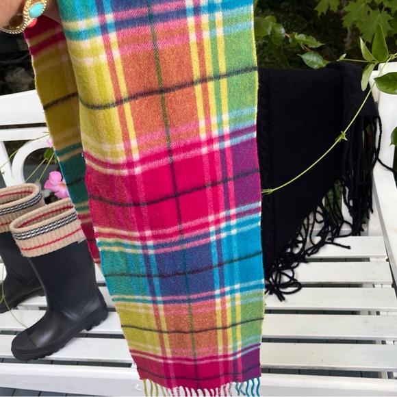 Burberry Cashmere Scarf Multicolored Check - Picture 3 of 8